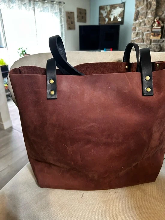 Women's Leather Tote Bag in Rustic Brown with Black Handles - Picture 2 of 5